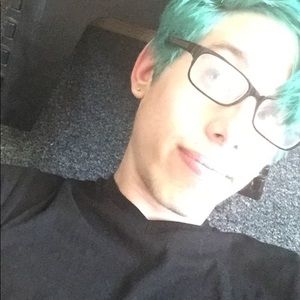 Meet your Posher, Alexander